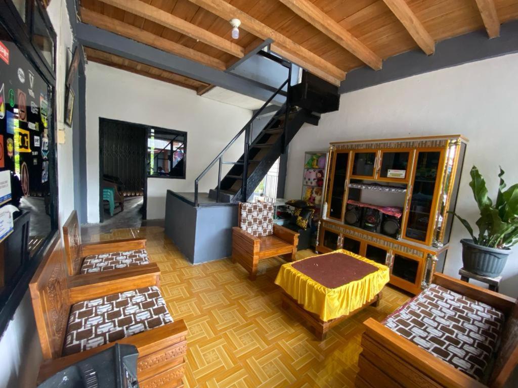 Krui Saejadi Surf And Stay Extérieur photo